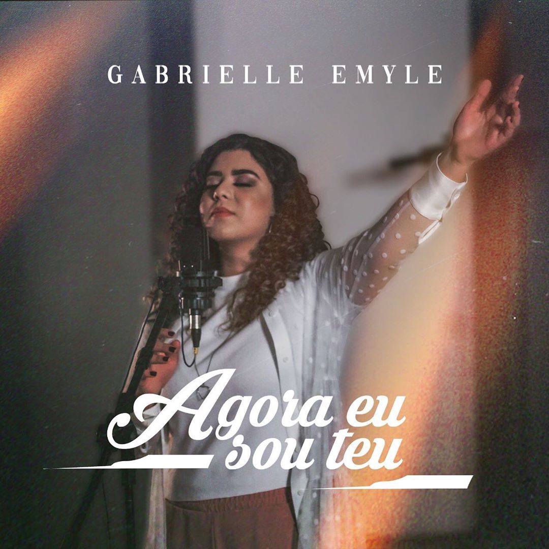 Gabrielle Emyle lança ‘Agora Eu Sou Teu’, seu primeiro single