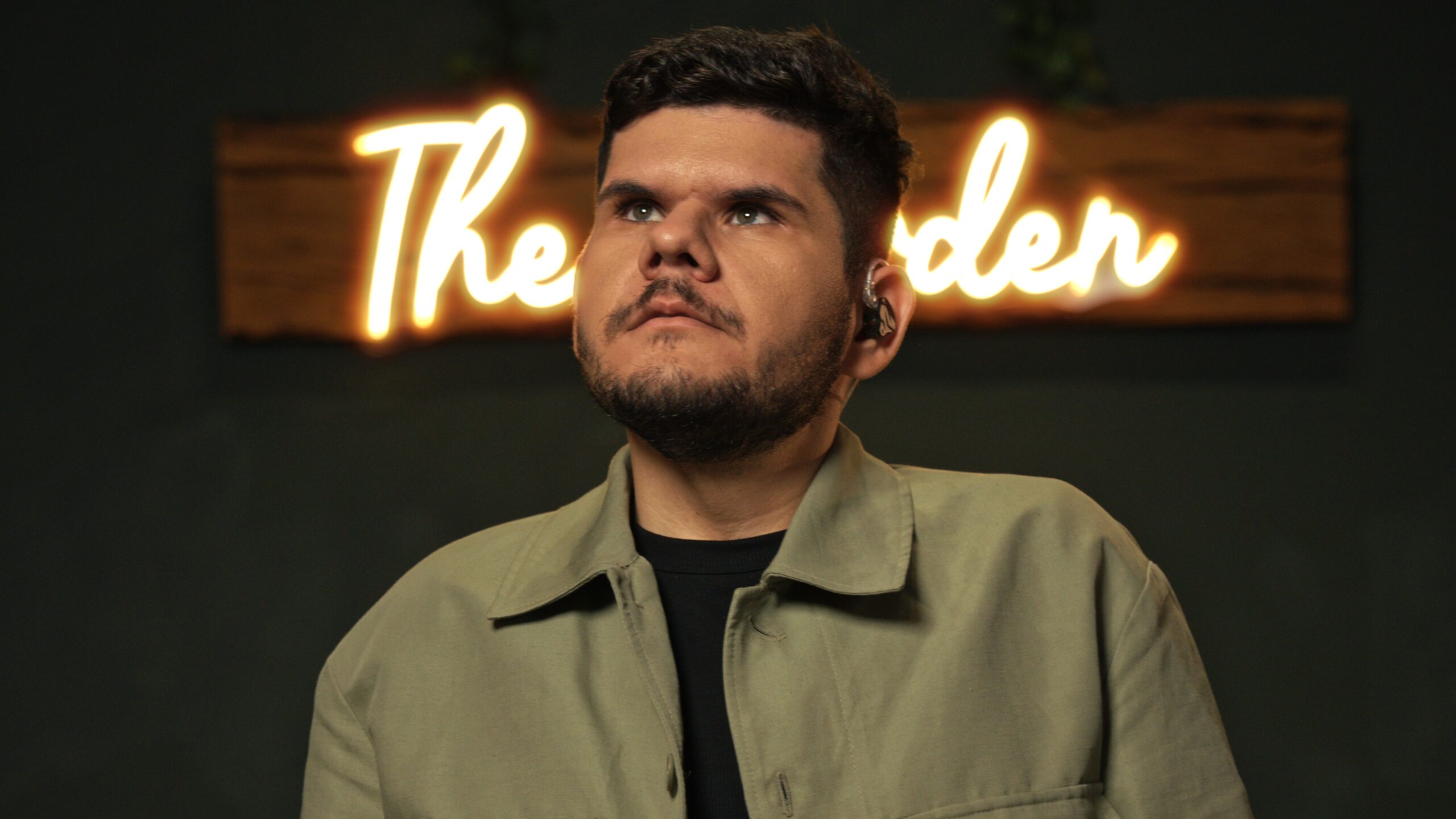 Matheus Trindade lança “Fiel é Quem te Prometeu”, canção sobre fé em meio a ansiedade